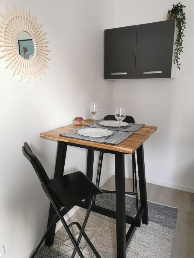 Apartmán Studio Cosy Et Renove A 2 Pas Gare Reims Centre - Rue Exteriér fotografie
