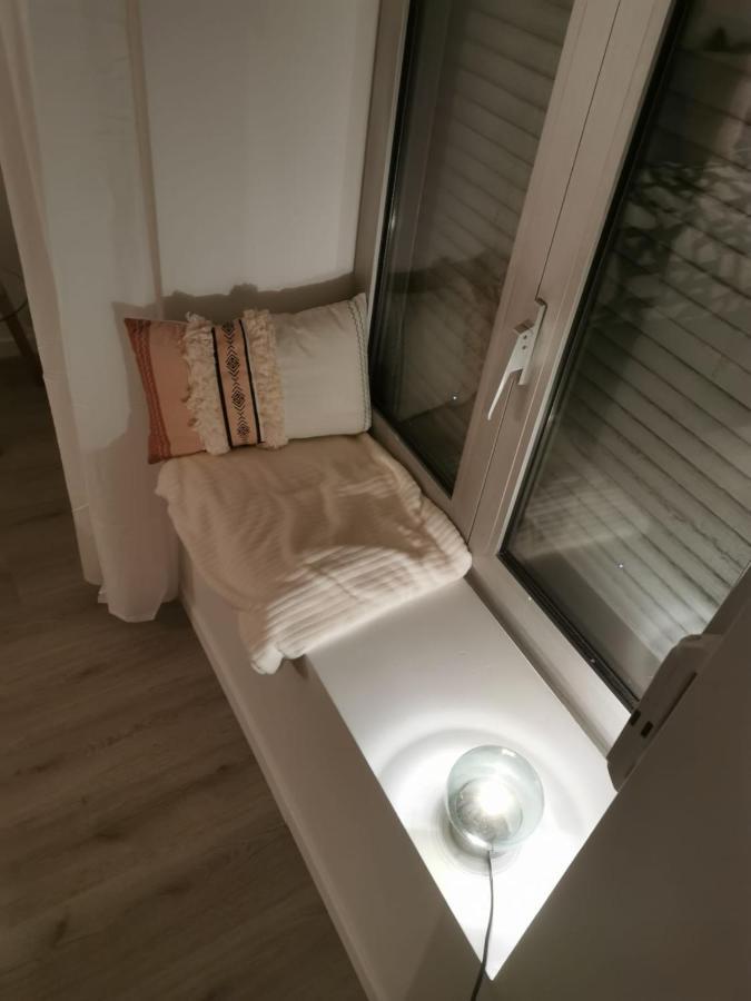 Apartmán Studio Cosy Et Renove A 2 Pas Gare Reims Centre - Rue Exteriér fotografie